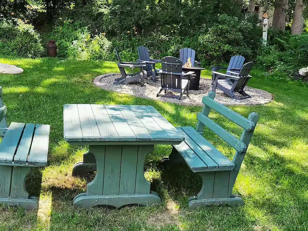 Antique picnic table
