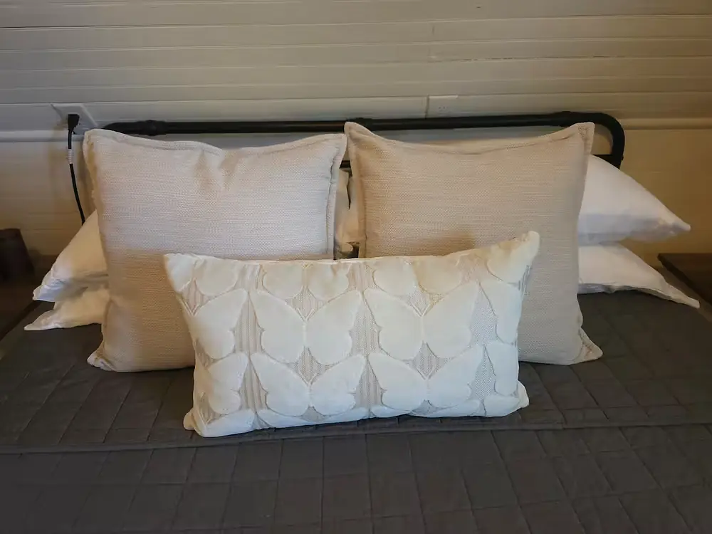 Bedroom 2 - Pillows